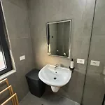 شقة Luxury Center Apartment24 تيرانا